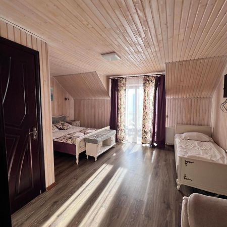 Вилла Vulyk Z Medom Буковель Экстерьер фото