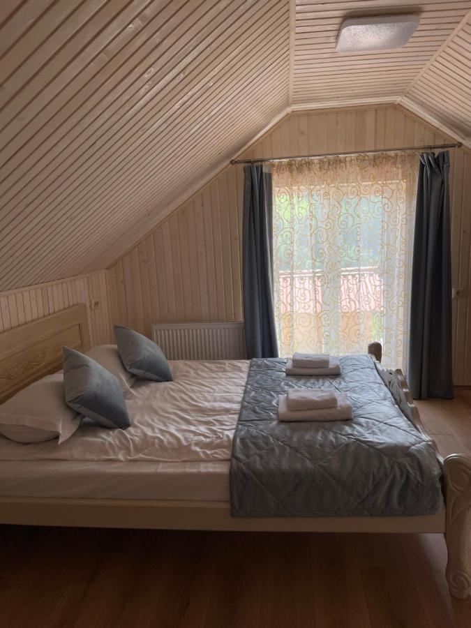 Вилла Vulyk Z Medom Буковель Экстерьер фото